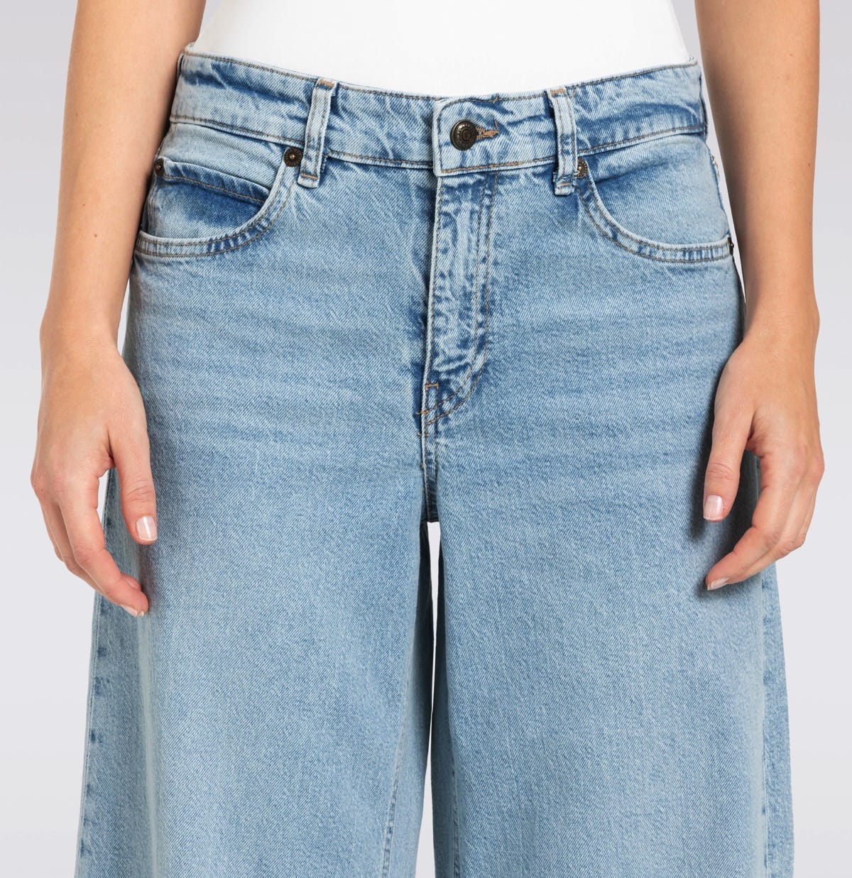 Jeans NEVADA superwide urban azur blue Jeans MAC