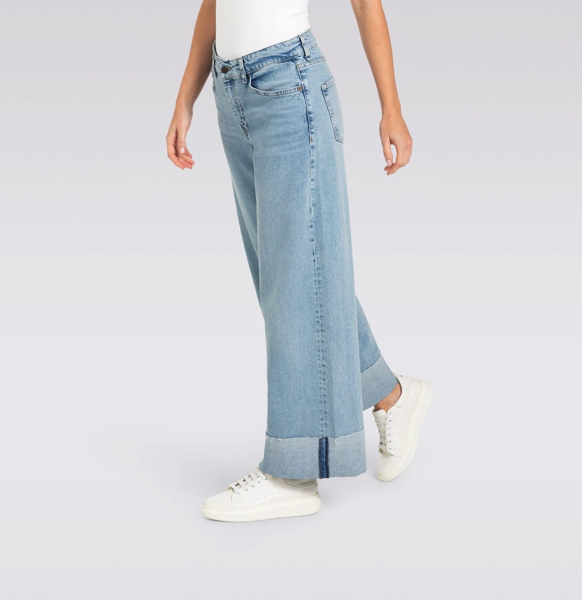 Jeans NEVADA superwide urban azur blue Jeans MAC