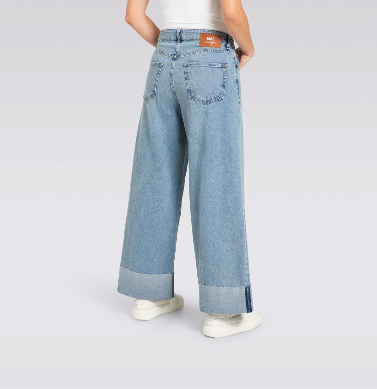Jeans NEVADA superwide urban azur blue Jeans MAC