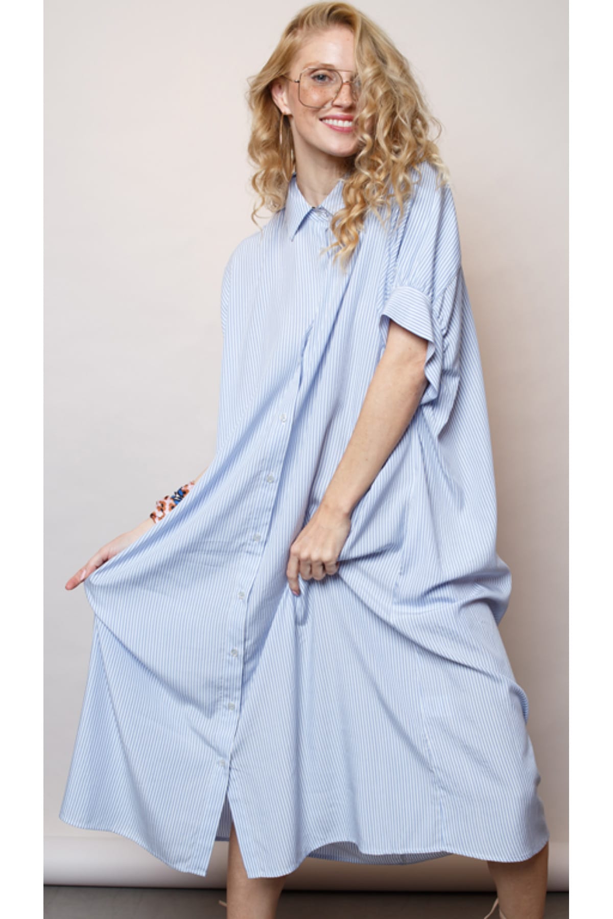 Oversize Blusenkleid mit Hemdblusenkragen blue white stripe Kleid Emily van den Bergh