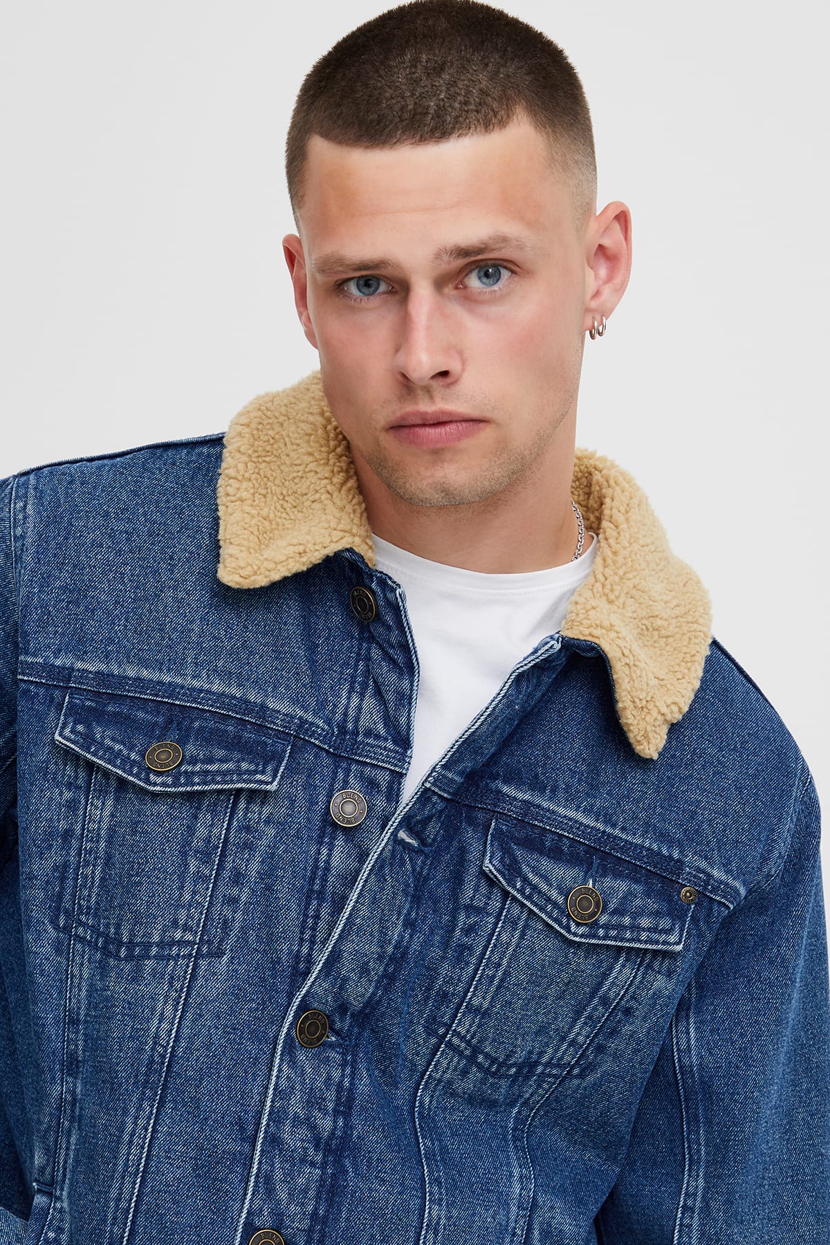 Jacken Jeansjacke mit Teddykragen Denim middle blue Jacken Blend