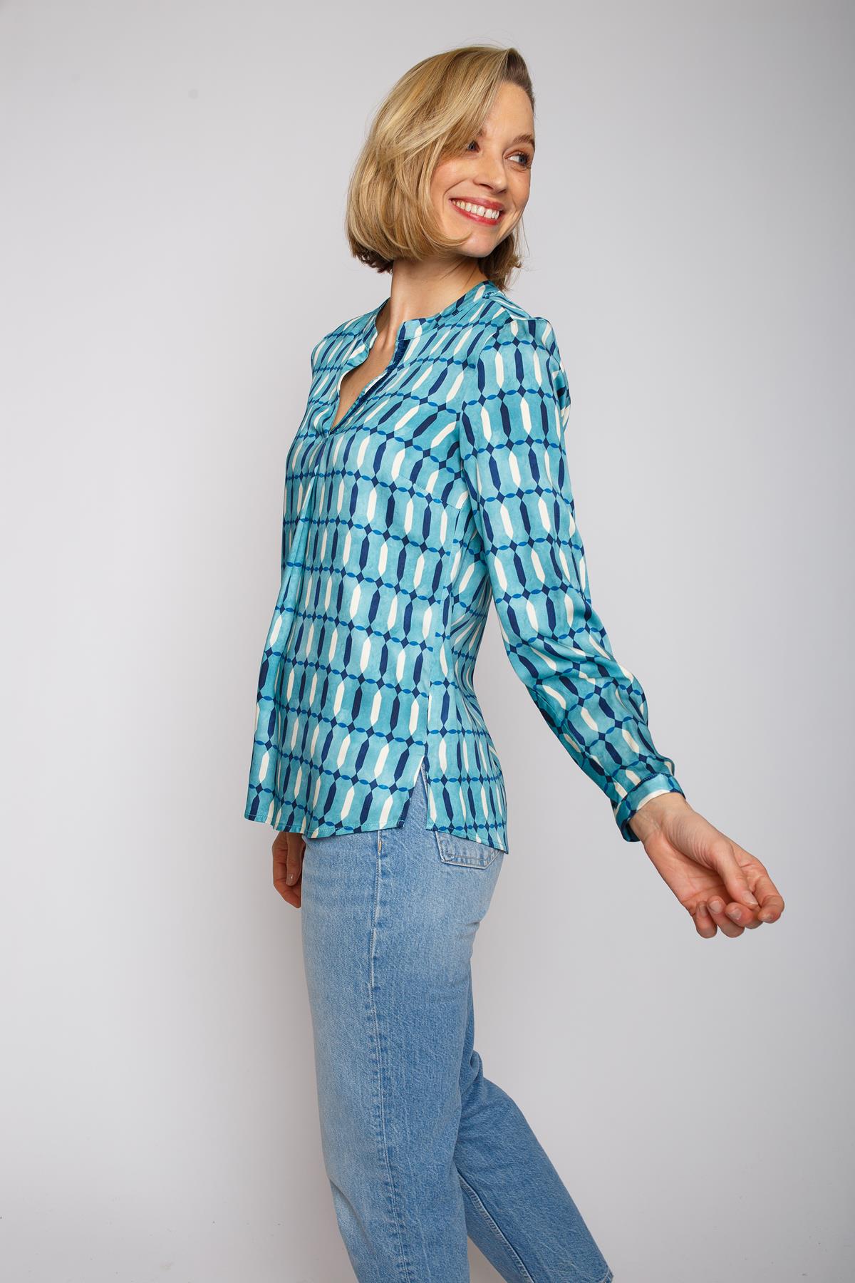 Bluse Damenbluse aqua Töne Bluse Emily van den Bergh 