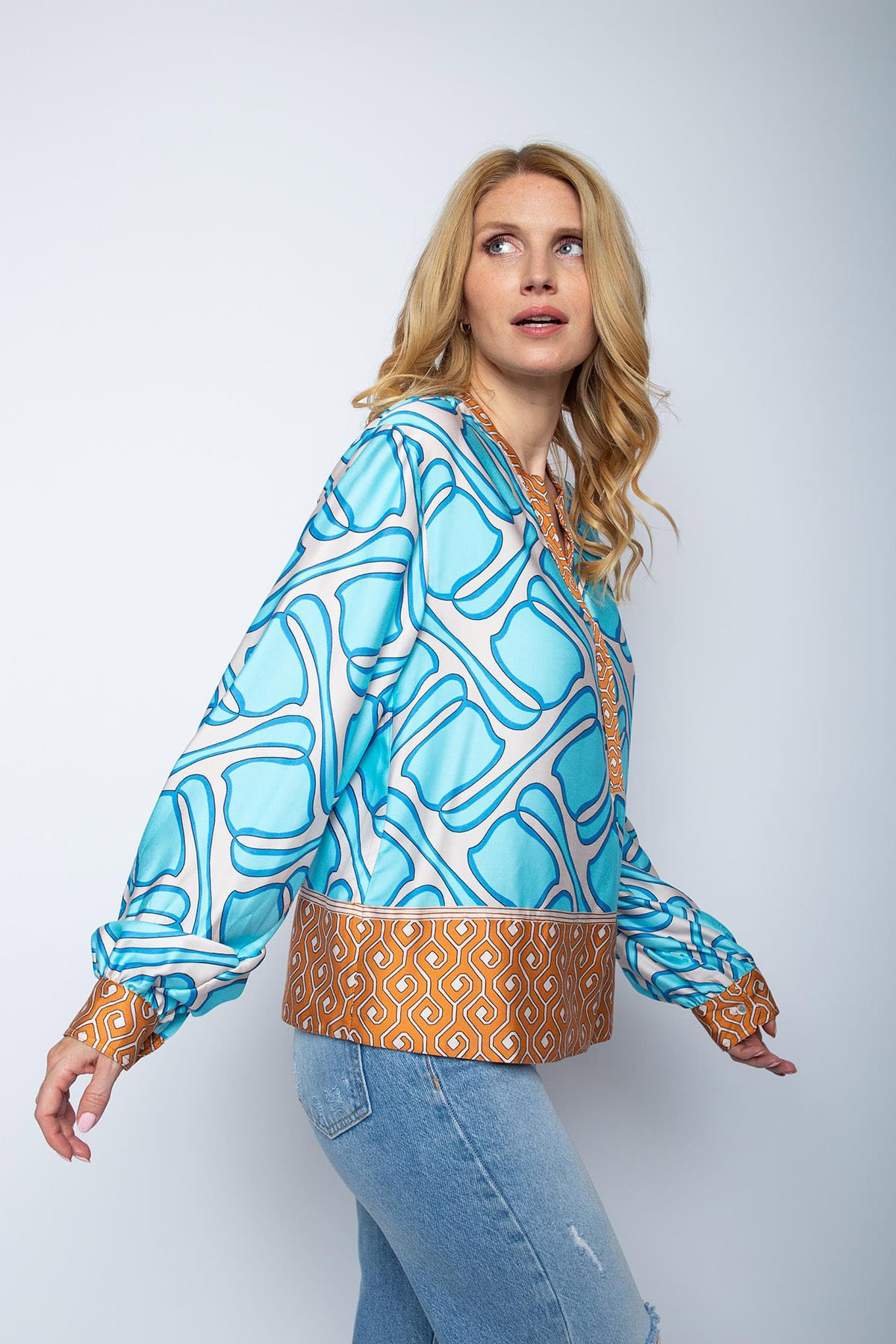 Damenbluse aqua cognac border Bluse Emily van den Bergh 