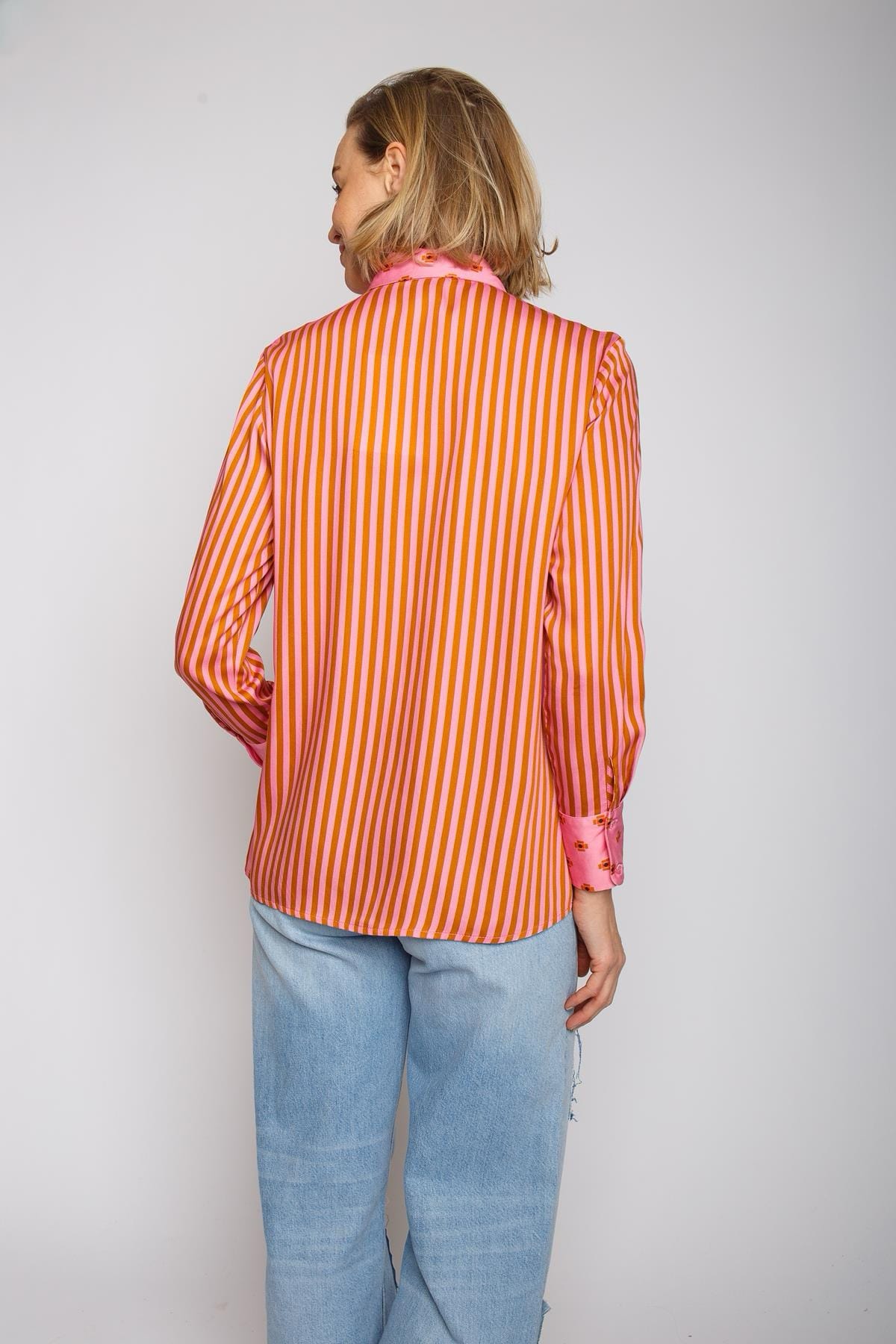 Gestreifte Hemdbluse mit Kontrastdetails pink caramel stripe Bluse Emily van den Bergh 