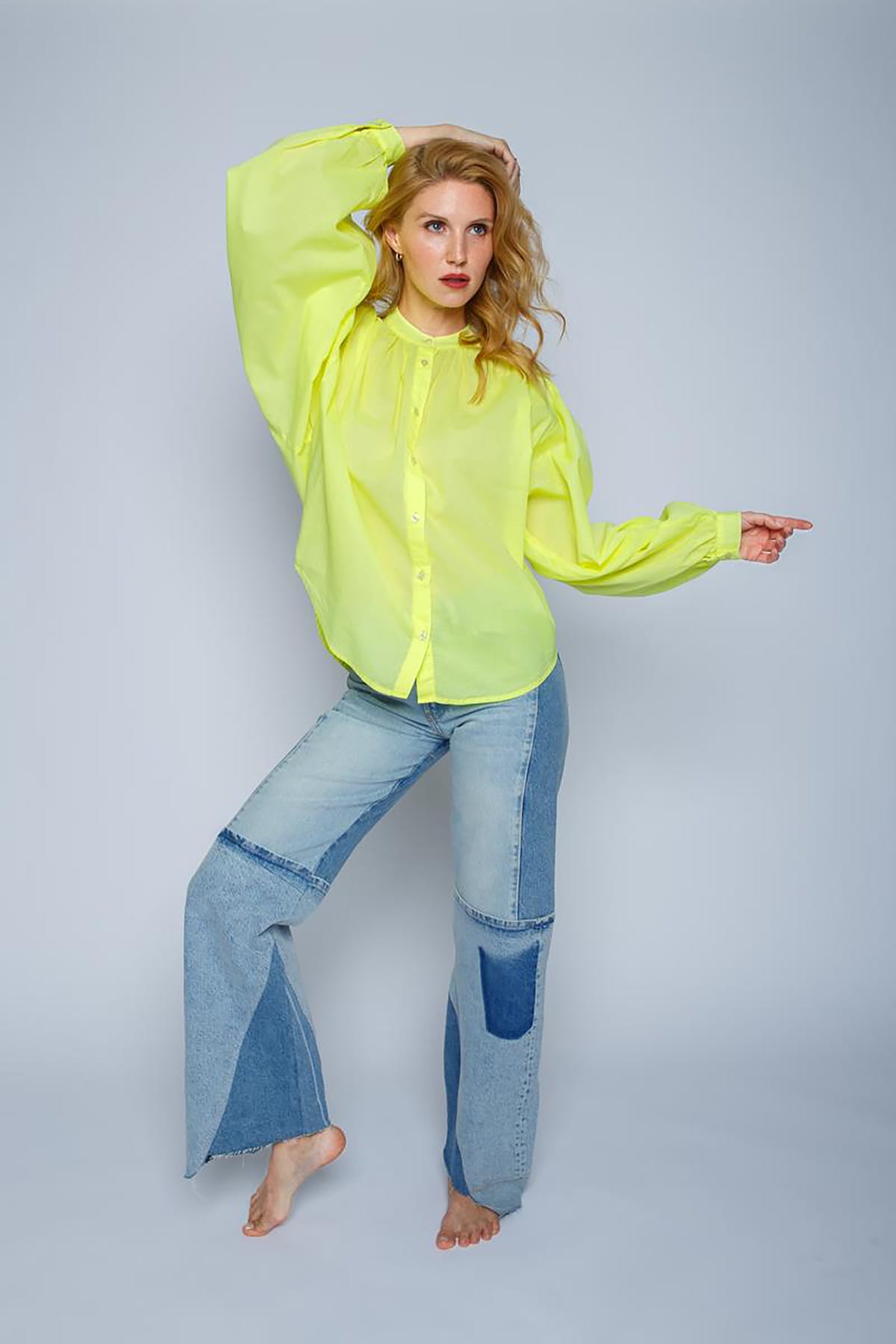 Lockere Bluse mit weiten Ärmeln neon yellow Bluse Emily van den Bergh 