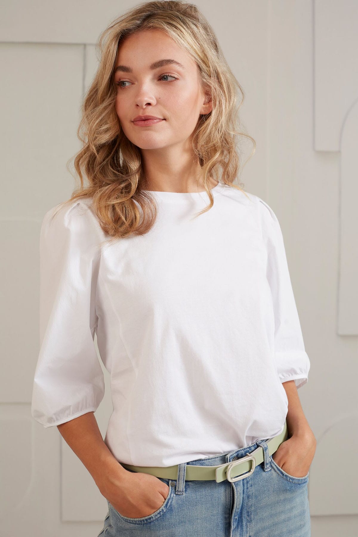 T-Shirt Jersey-Oberteil mit Rundhalsausschnitt und halblangen Ärmeln Pure White T-Shirt YAYA 
