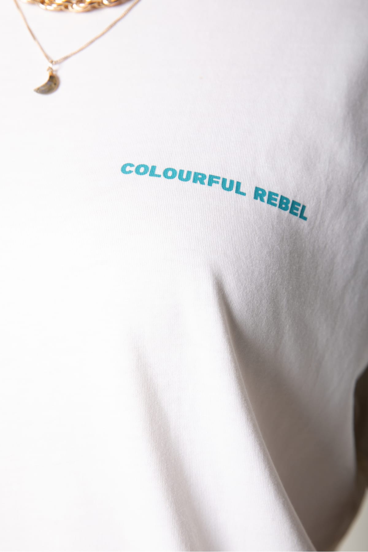 T-Shirt Summer Essence Boxy Tee Standard White T-Shirt Colourful Rebel 