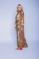 Lässiger, leichter Kimono khaki multi Kimono Emily van den Bergh 