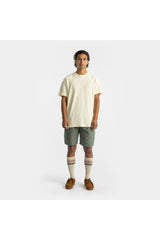 Shorts grüne Shorts mit elastischem Bund Lightarmy Shorts RVLT Revolution 